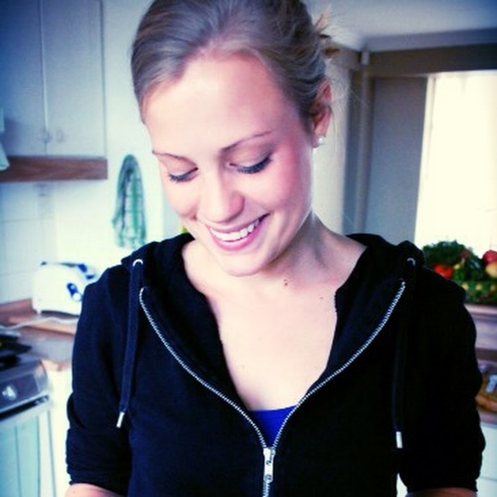 Meet your Posher, Ellie